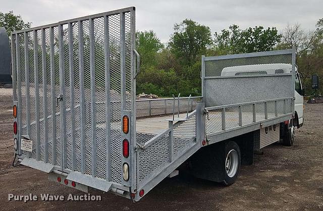 Image of Mitsubishi Fuso FE140 equipment image 4