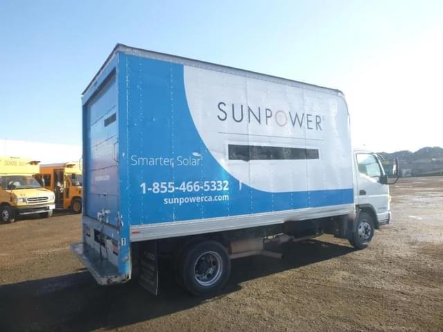 Image of Mitsubishi Fuso FE160 equipment image 2