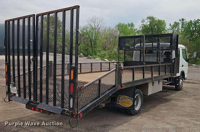 Image of Mitsubishi Fuso FE160  equipment image 4