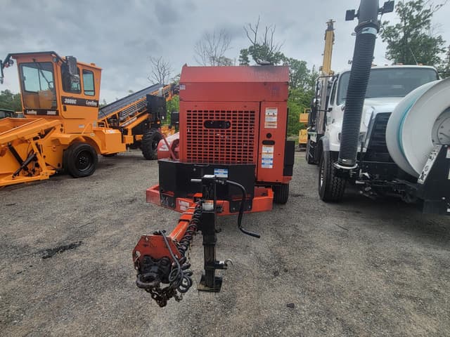 Image of Morbark Eeger Beever 1821 equipment image 1