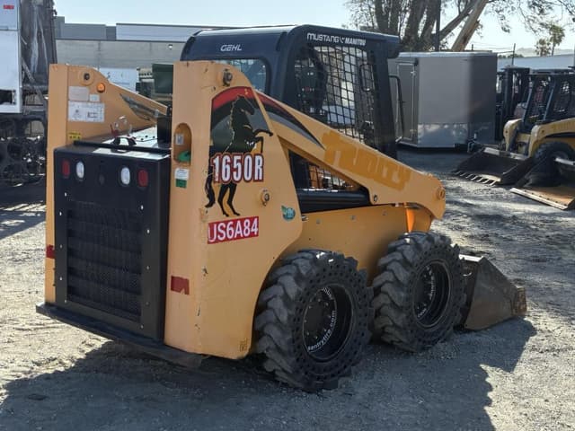 Image of Mustang 1650R equipment image 2