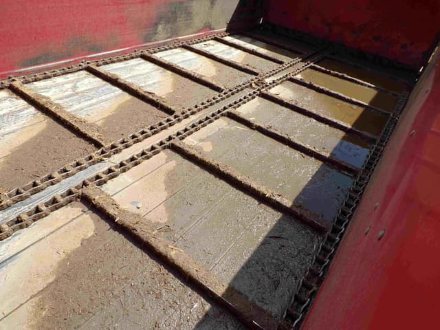 Image of New Holland 195 equipment image 4