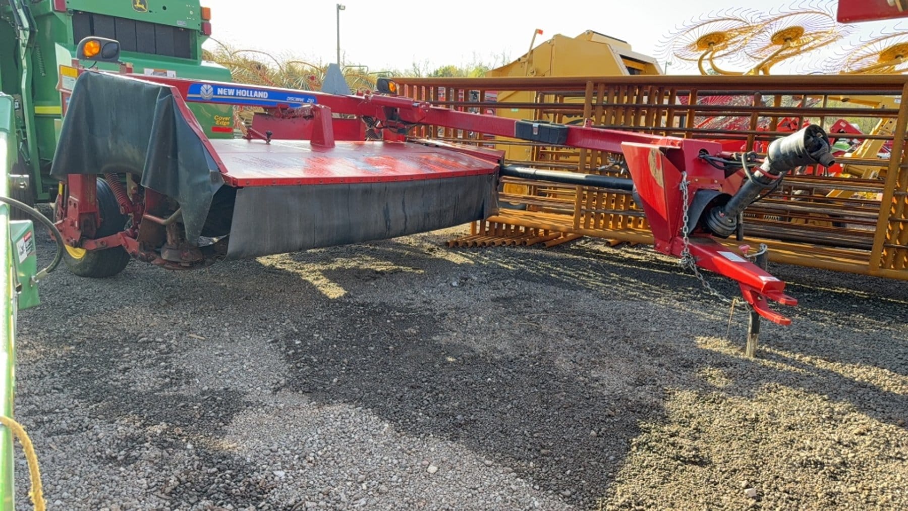 2019 New Holland 210 Equipment Image0