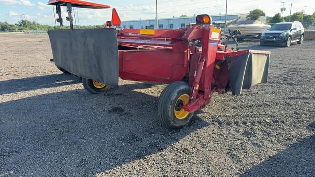 Image of New Holland 210 equipment image 3