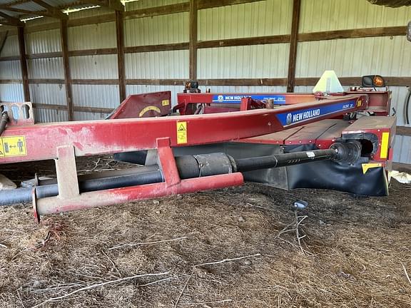Image of New Holland 210 equipment image 1