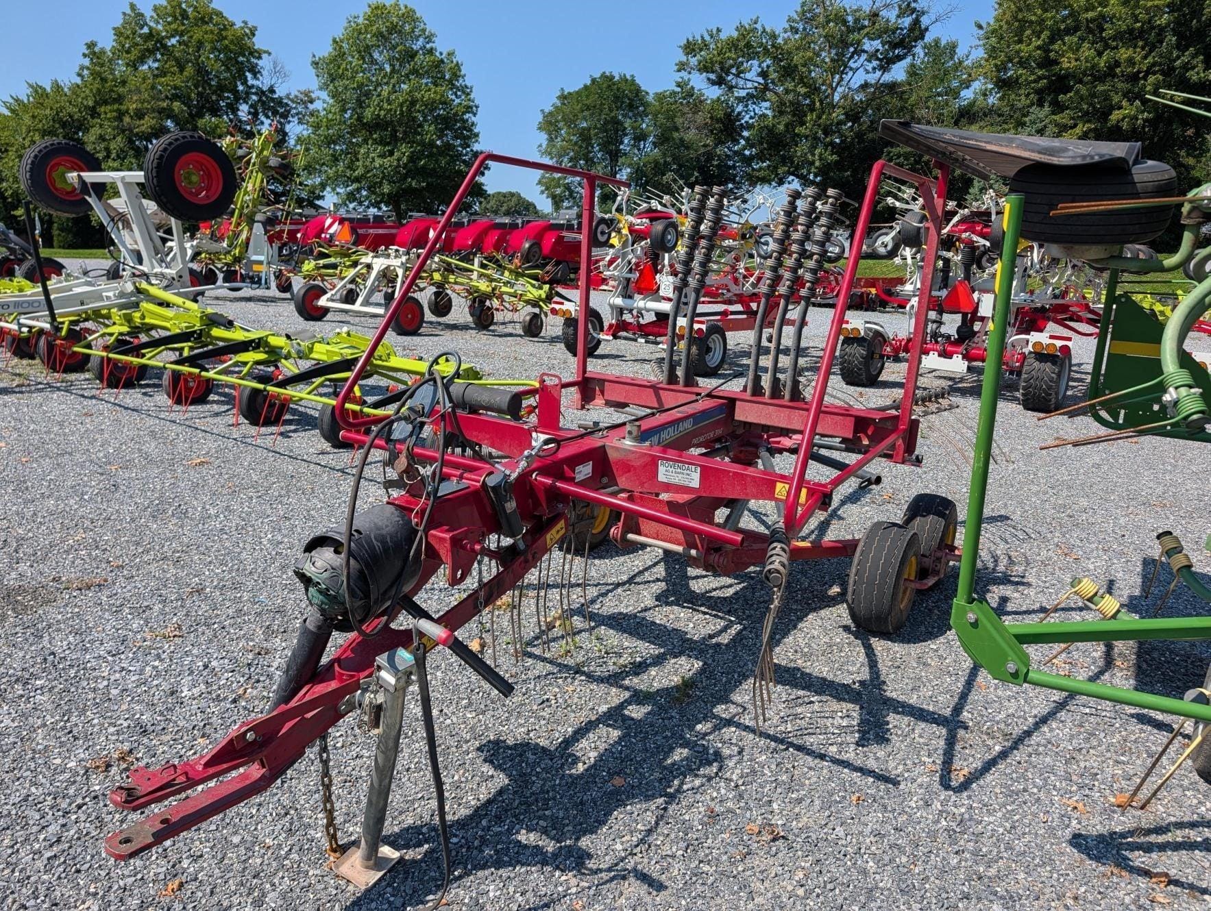 2019 New Holland ProRotor 3114 Equipment Image0
