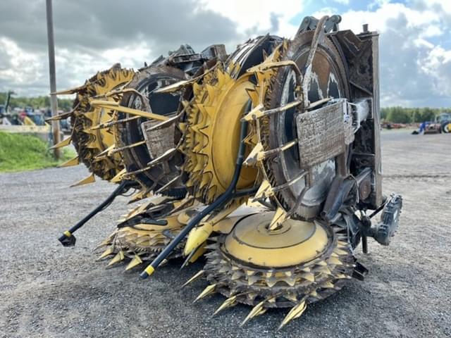 Image of New Holland 900BFI equipment image 2