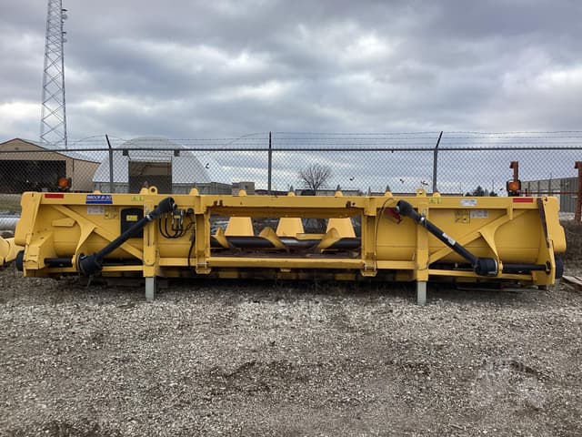 Image of New Holland 980CR equipment image 4