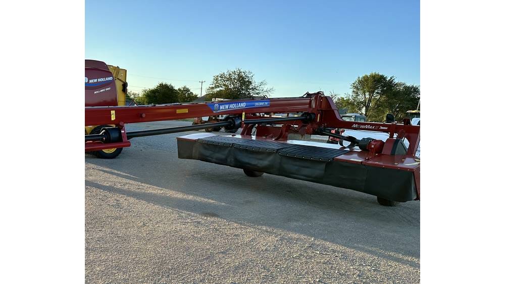 2019 New Holland 316 Plus Equipment Image0