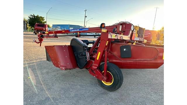 Image of New Holland 316 Plus equipment image 2