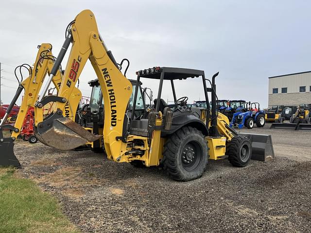 Image of New Holland B95C equipment image 2