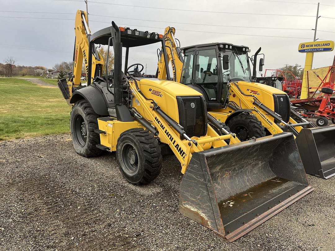 Image of New Holland B95C Primary image