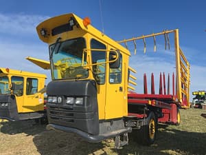 2019 New Holland Stack Cruiser 102 Image