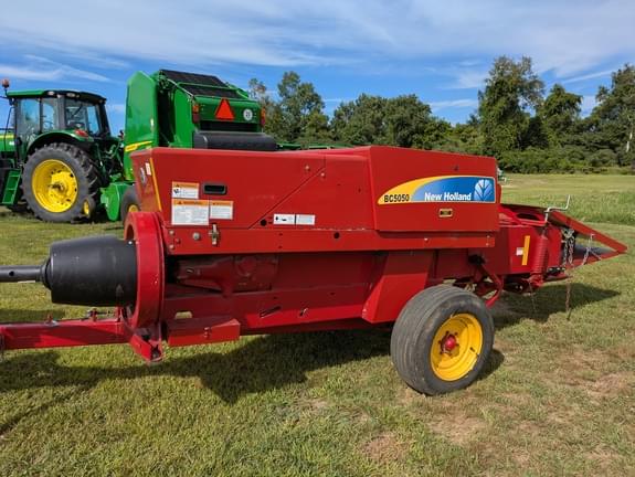 Image of New Holland BC5050 equipment image 3