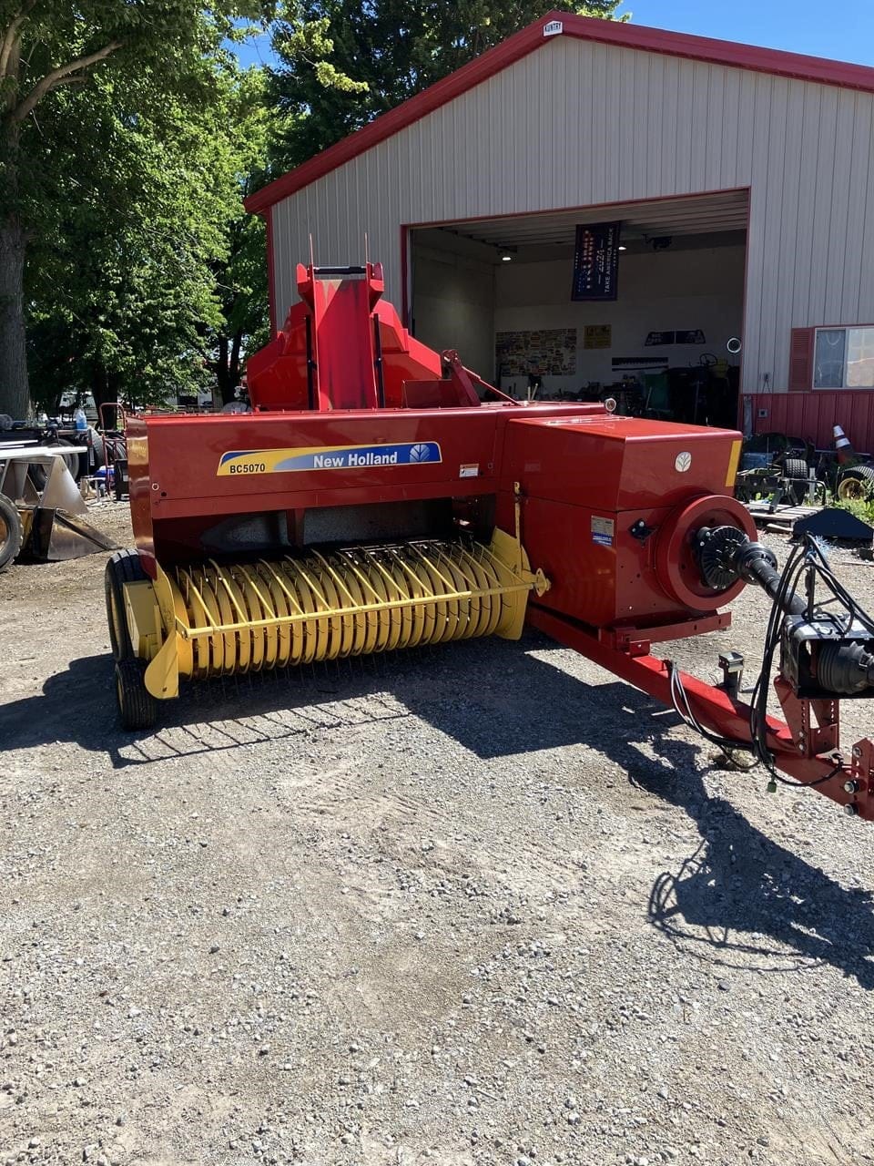 2019 New Holland BC5070 Equipment Image0