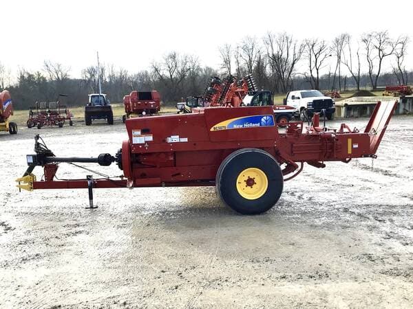 Image of New Holland BC5070 equipment image 4