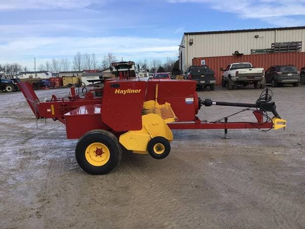 Image of New Holland BC5070 equipment image 3