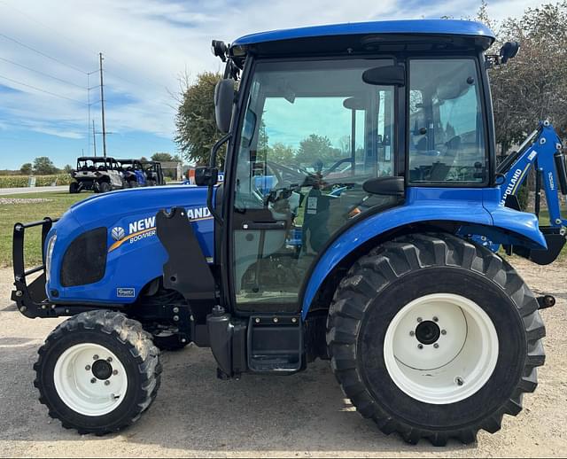 Image of New Holland Boomer 40 equipment image 1