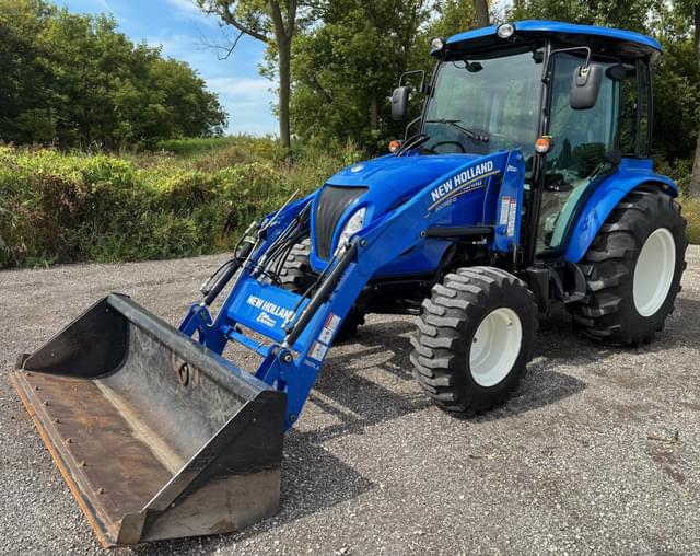 Image of New Holland Boomer 45 equipment image 1