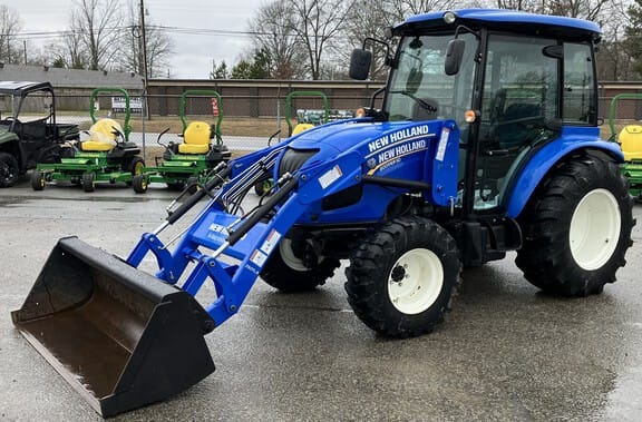 Main image New Holland Boomer 50