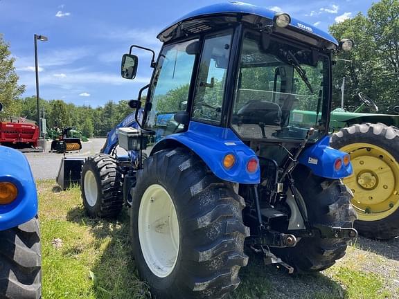 Image of New Holland Boomer 55 equipment image 4