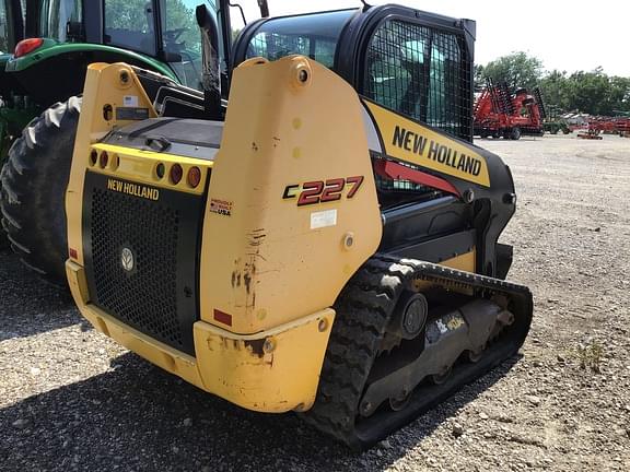 Image of New Holland C227 equipment image 3