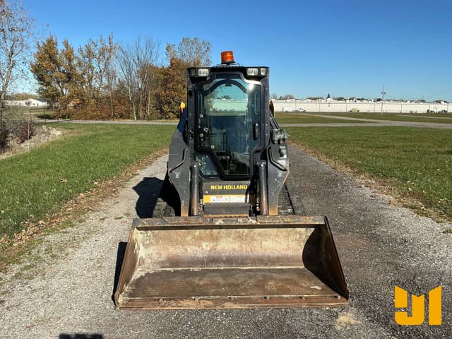 Image of New Holland C227 equipment image 1