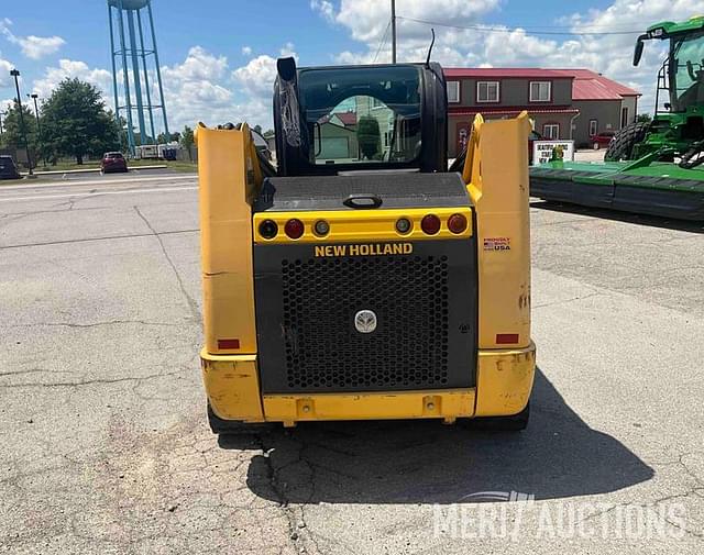 Image of New Holland C227 equipment image 3