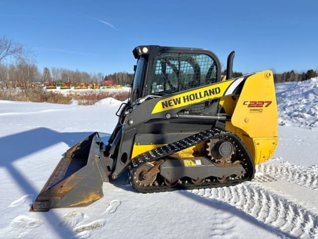 Image of New Holland C227 equipment image 2