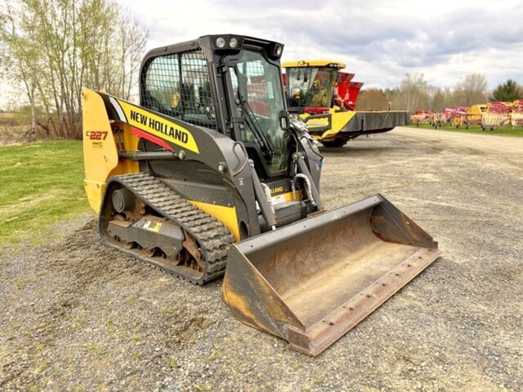 2019 New Holland C227 Equipment Image0