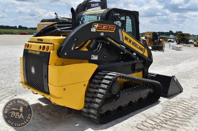 Image of New Holland C232 equipment image 4