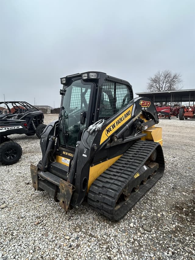 Image of New Holland C237 equipment image 3