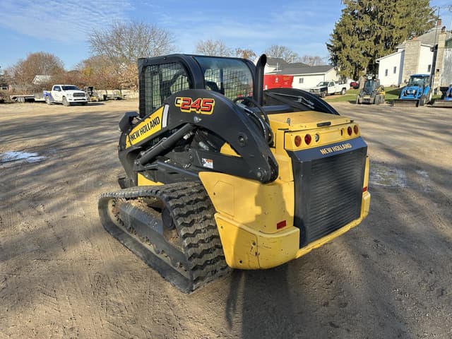 Image of New Holland C245 equipment image 2