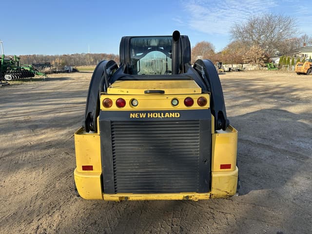 Image of New Holland C245 equipment image 4