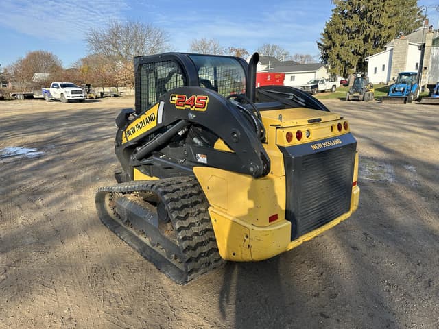 Image of New Holland C245 equipment image 2