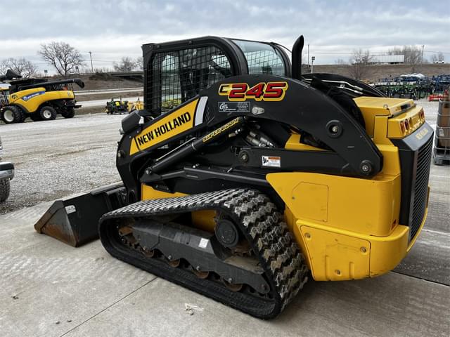 Image of New Holland C245 equipment image 1