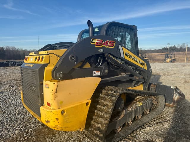 Image of New Holland C245 equipment image 4