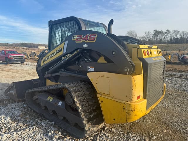 Image of New Holland C245 equipment image 2