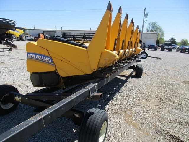 Image of New Holland 980CR equipment image 2