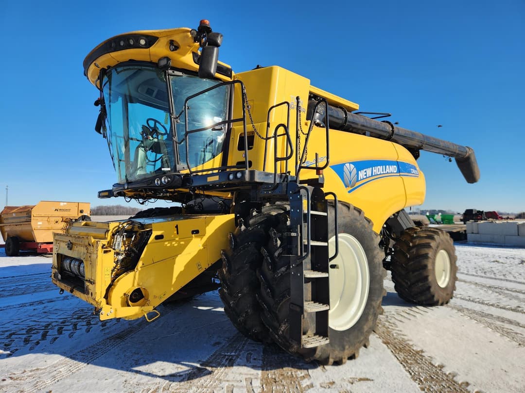 Image of New Holland CR8.90 Primary image