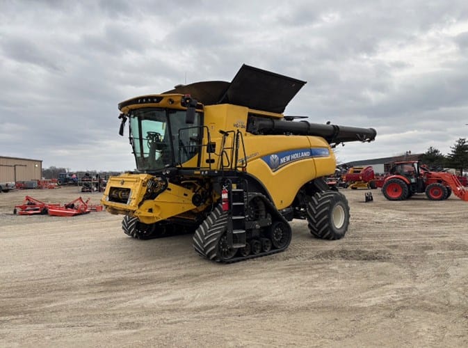 2019 New Holland CR9.90 Equipment Image0