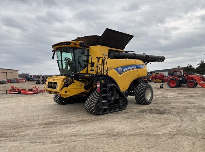 Image of New Holland CR9.90 Primary Image