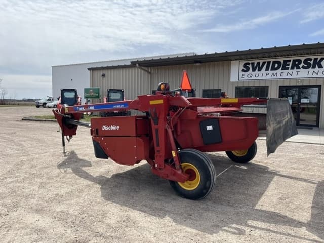 Image of New Holland 210 equipment image 2