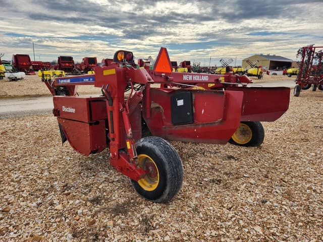 Image of New Holland 210 equipment image 4