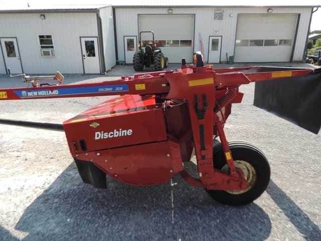 Image of New Holland Discbine 209 equipment image 2