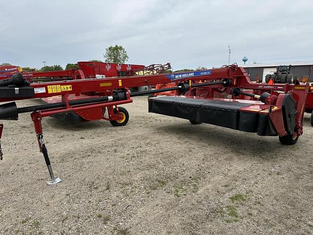 Image of New Holland 313 equipment image 1