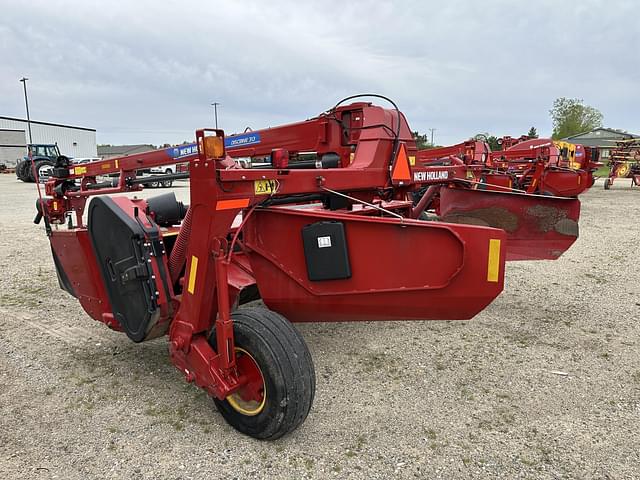 Image of New Holland 313 equipment image 3