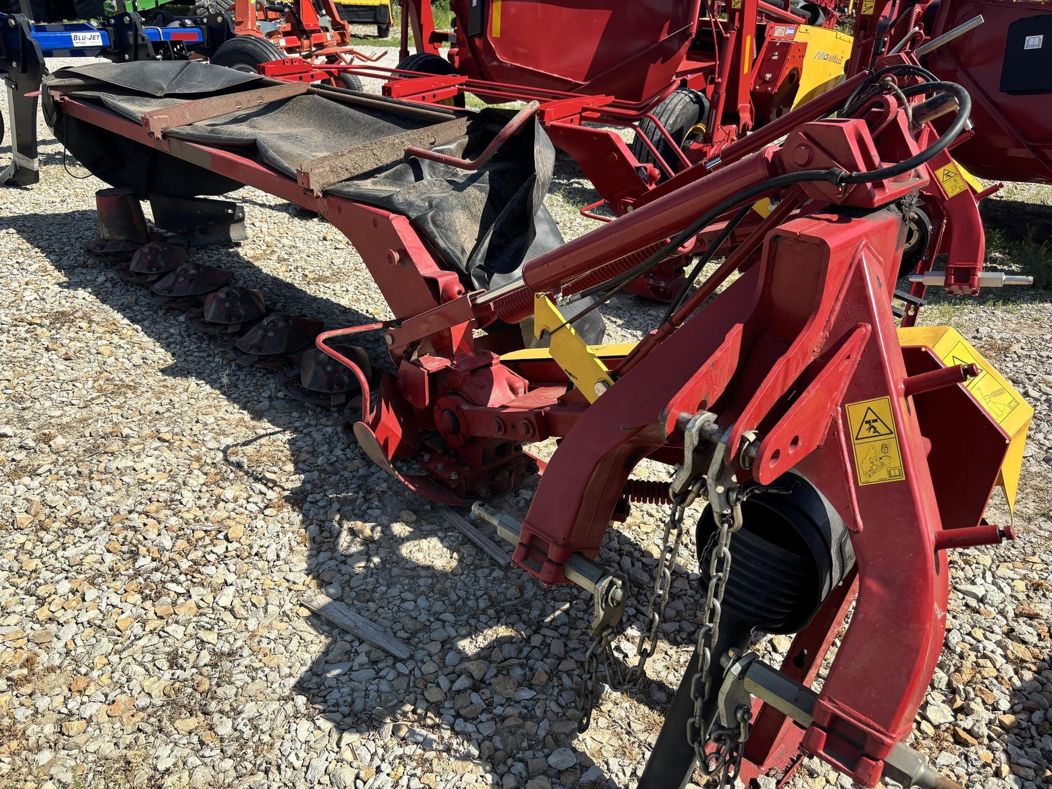 2019 New Holland Duradisc 109M Equipment Image0