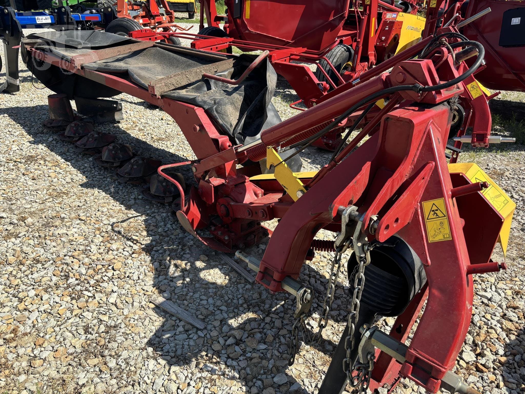 2019 New Holland Duradisc 109M Equipment Image0