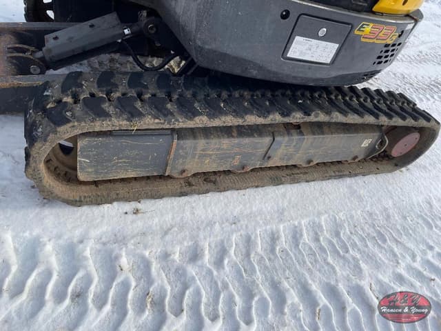 Image of New Holland E33C equipment image 4